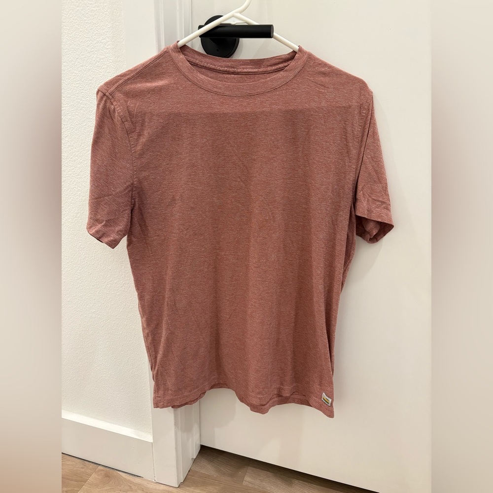 Vuori tshirt *Read*